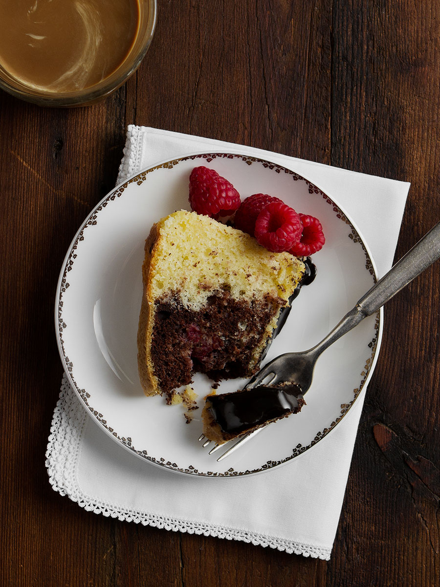 PIE-mag-whiskey-bundtcake2-gabetoth